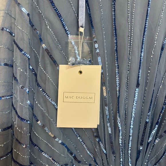 MAC DUGGAL Beaded Striping Kimono Sleeve V Neck Dress - Picture 12 of 14